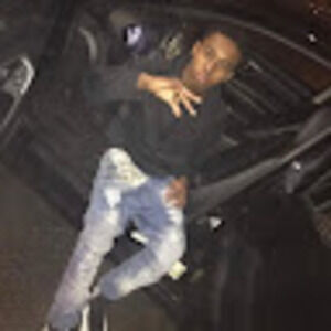 Meet your Posher, Dcarlo